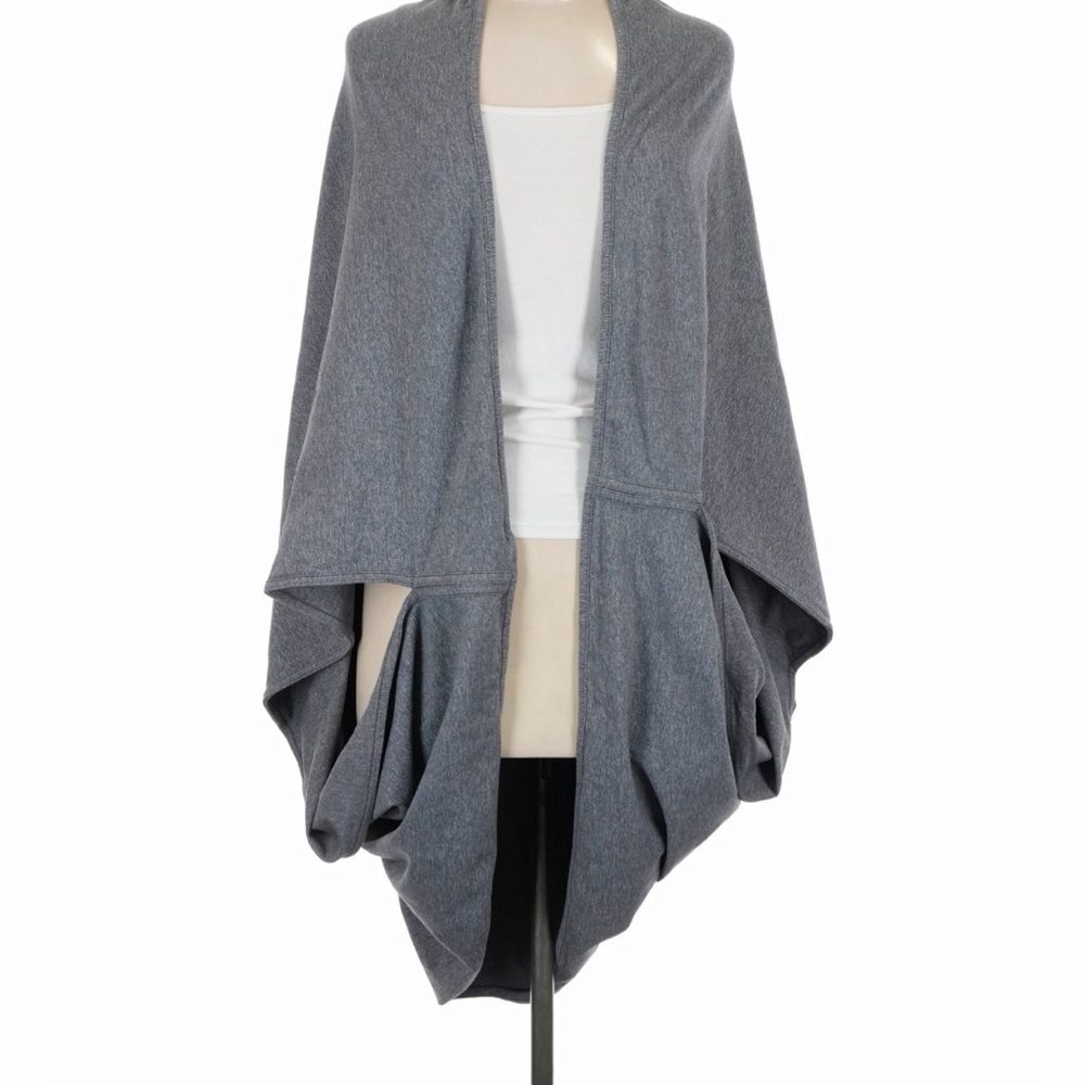 Lululemon Athletica Gray Women's Poncho/shawl